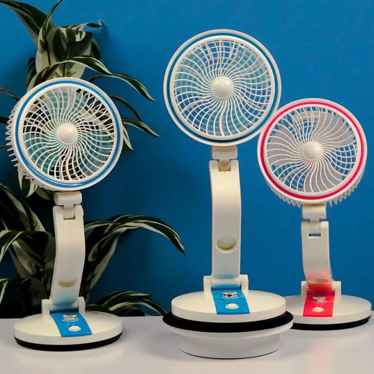 LR RECHARGEABLE & FOLDABLE FAN WITH LIGHT
